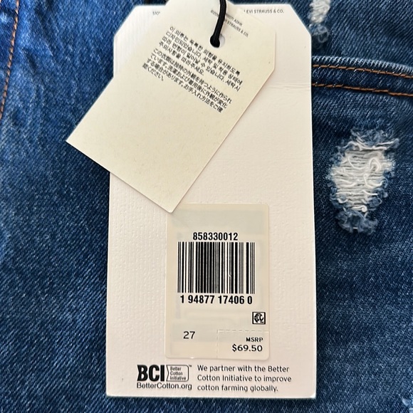 NWT 501 Levi mid thigh demon shorts - Picture 6 of 6